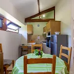 Maison De Plain-pied Pres De Sarlat Avec Terrasse Et Barbecue - Fr-1-616-28 라로크가지악
