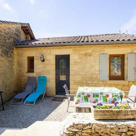 Maison De Plain-pied Pres De Sarlat Avec Terrasse Et Barbecue - Fr-1-616-28
